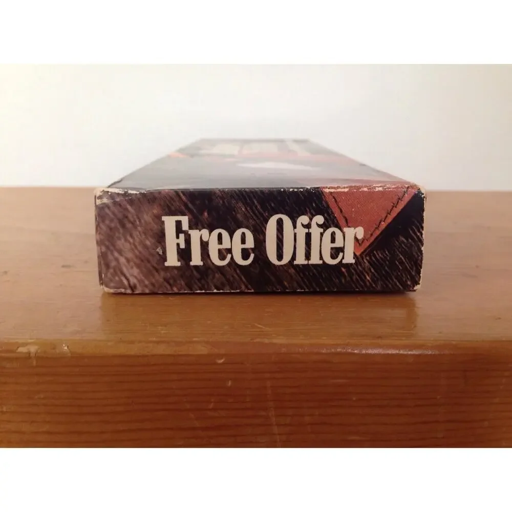 New NIB Vintage Pair of 80s 90s Marlboro Trail Leather Luggage Address Tags